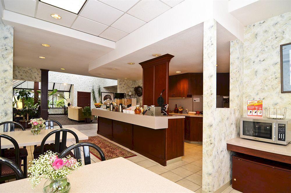 Ponderosa Inn Gresham Luaran gambar